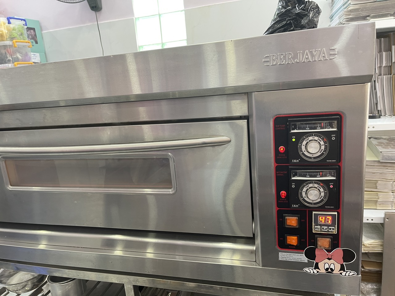 Lò nướng Berjaya